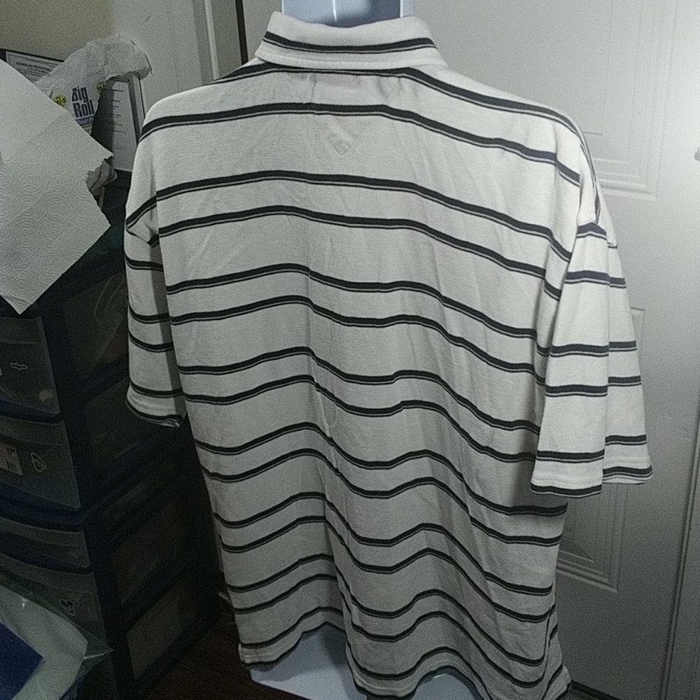 Shirt - Picture 3 of 4